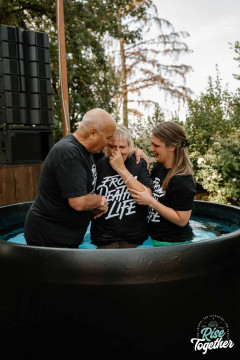 11-year-baptism-2637.jpg