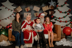 RiseSanta25-110.jpg
