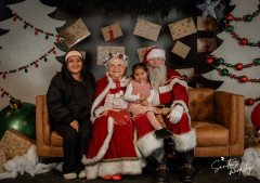 RiseSanta25-229.jpg